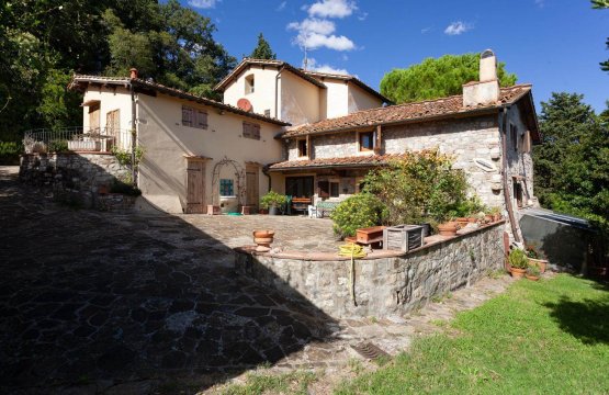 Vendita Casale Campagna Sesto Fiorentino Toscana