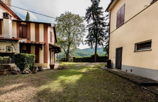 Vendita Villa Campagna Arezzo Toscana